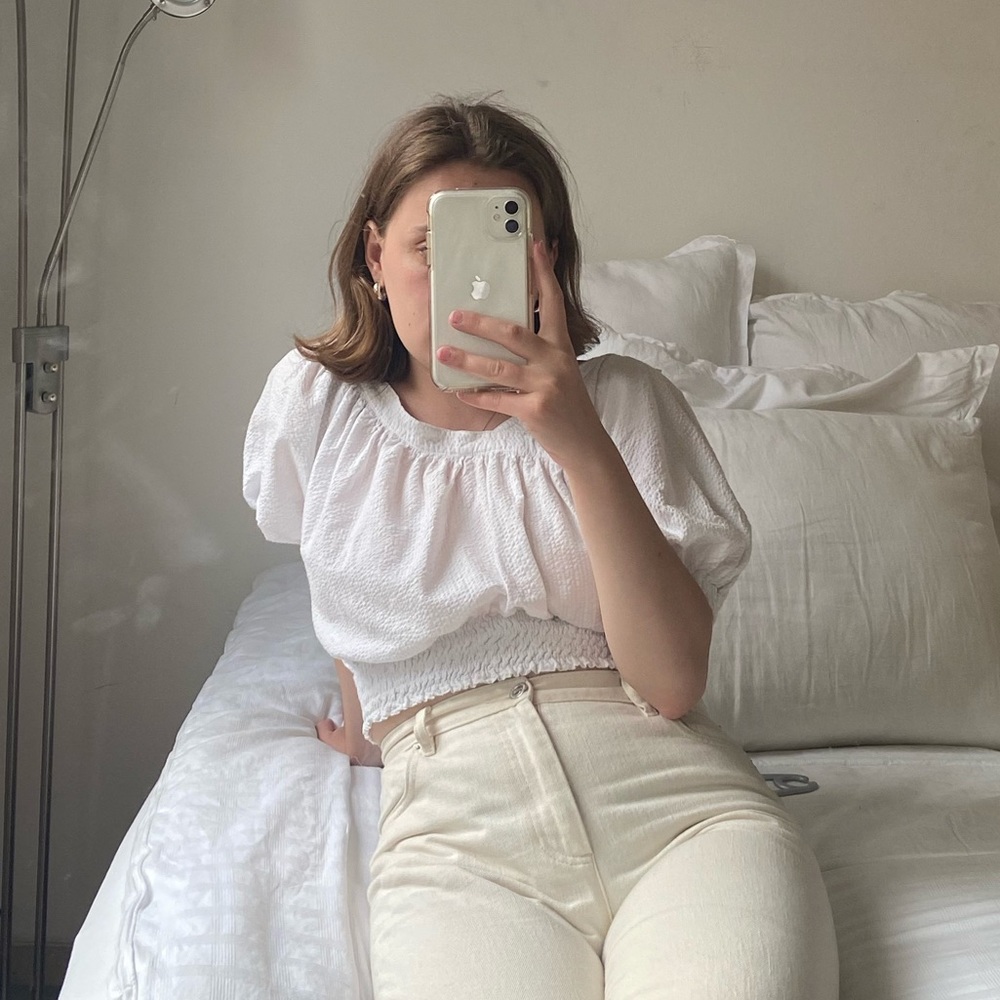 Meet your Posher, Olivia